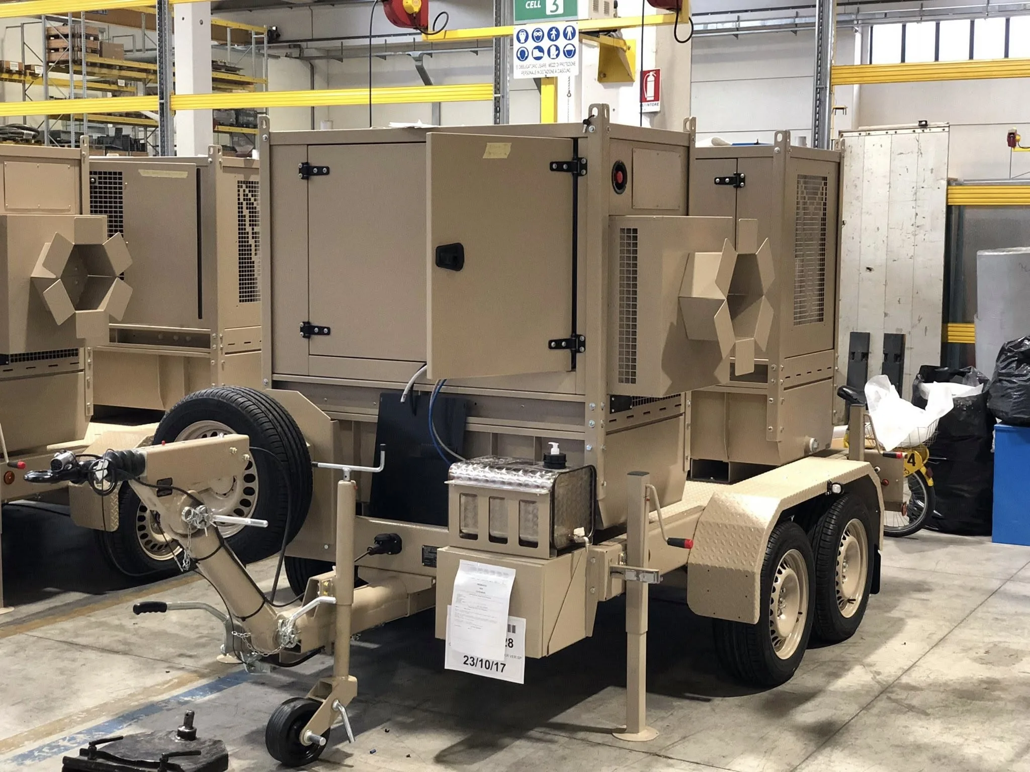 Mobile Stromversorgung für Telekommunikation mit 20 kVA, sechs anhängermontierten Twin Units, Perkins-Dieselmotoren und Stamford-Generatoren